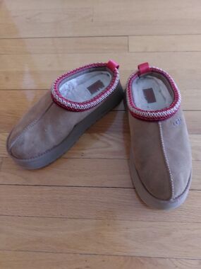 UGG Women's Brown Suede Slip-On Mule with Red Trim